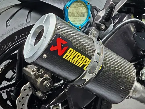 Kawasaki ZX-10R for sale with pictures and more for the 2010